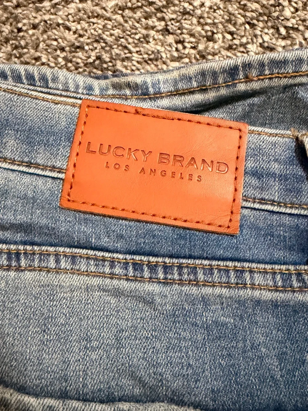 Lucky Brand Men's Light Blue Straight Jeans - Classic 329 Style